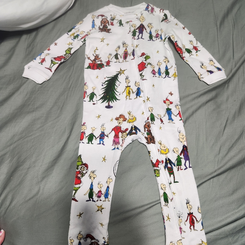 Pottery Barn Dr. Seuss Pajamas 12-18 Months